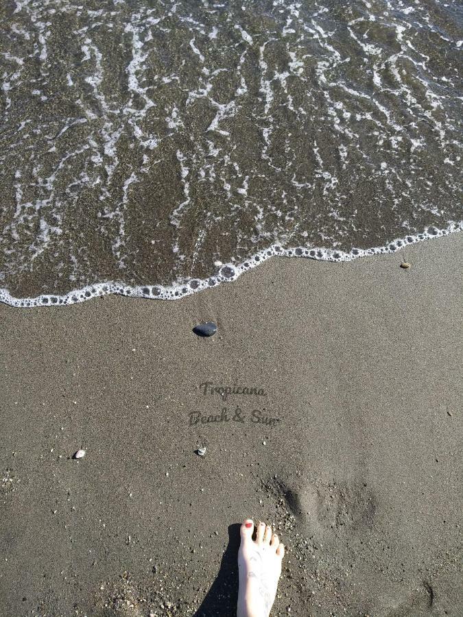 טורוקס Tropicana Beach & Sun מראה חיצוני תמונה